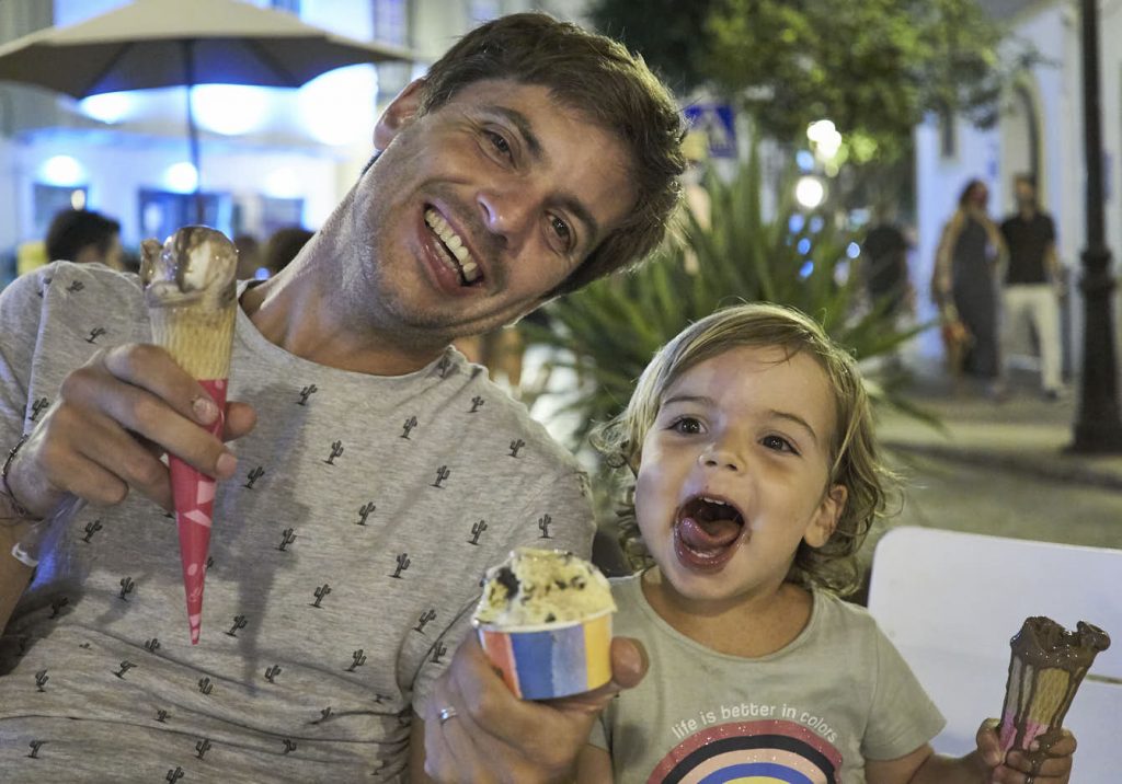 TARIFA: Guía completa, qué ver y qué hacer. 36 Monstros de helado en Tarifa