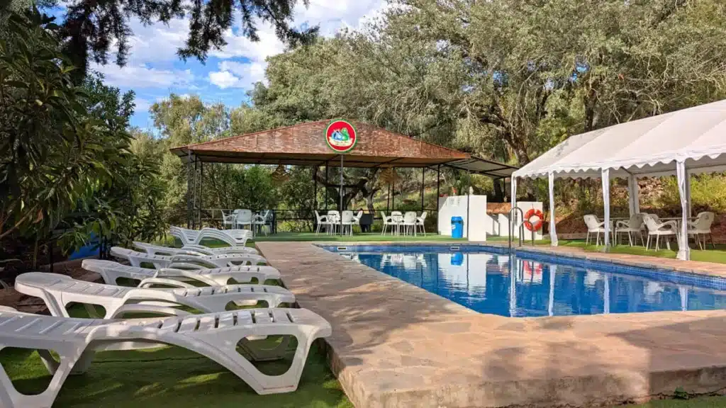 Villa Sandía: el alojamiento más original de Andalucía. 8 Zona piscina Villa Sandia