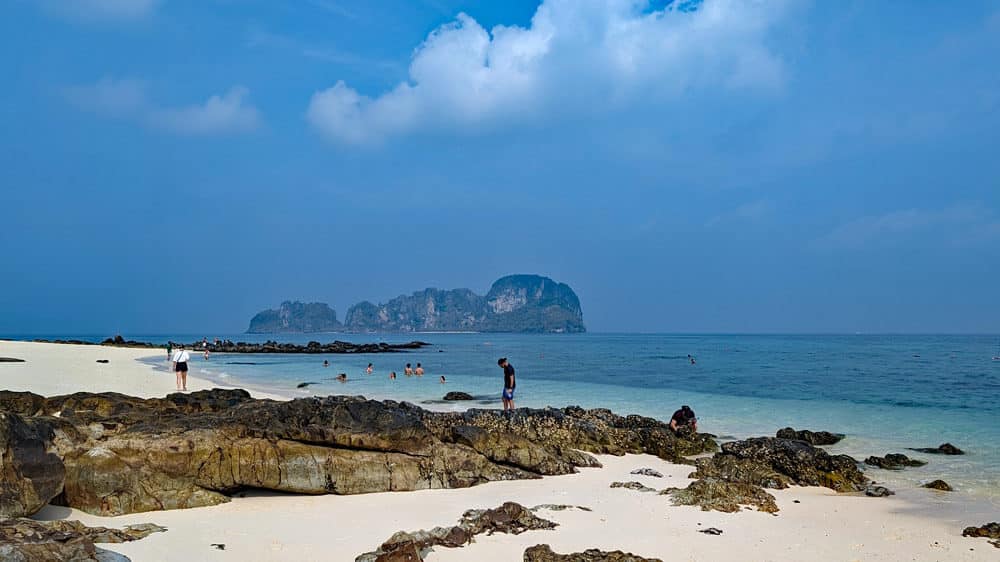Isla De Bamboo Phi Phi con niños