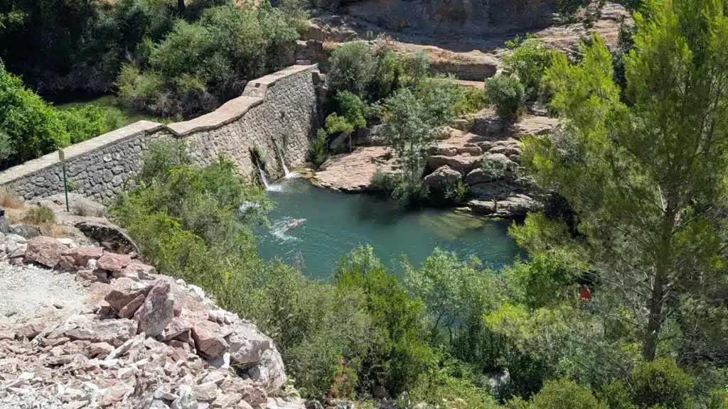 Rutas de senderismo con niños en Málaga 32 el dique de rio turón en el Burgo, Málaga