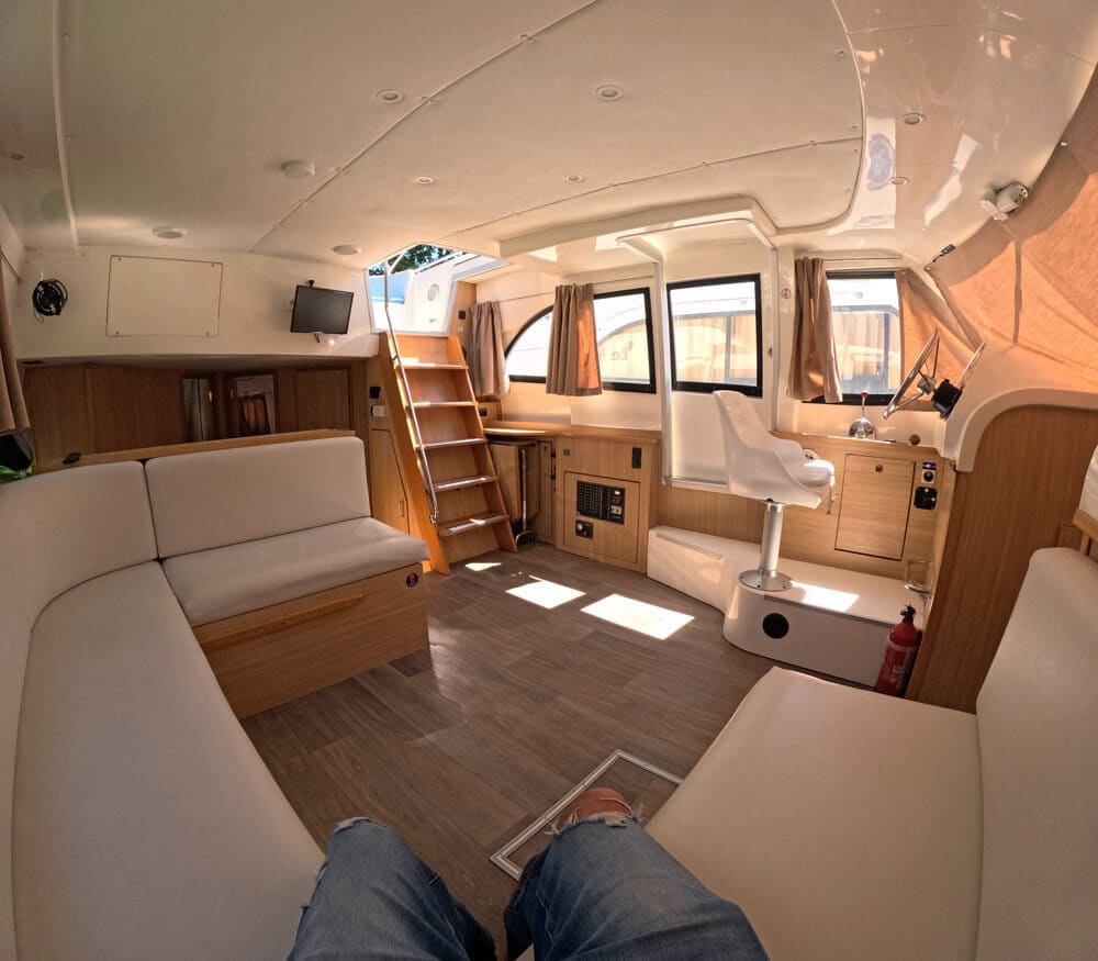 interior del barco