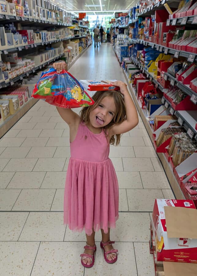 Zoe comprando
