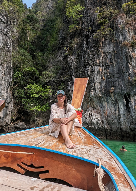 Lucía disfrutando de su tour en Longtail