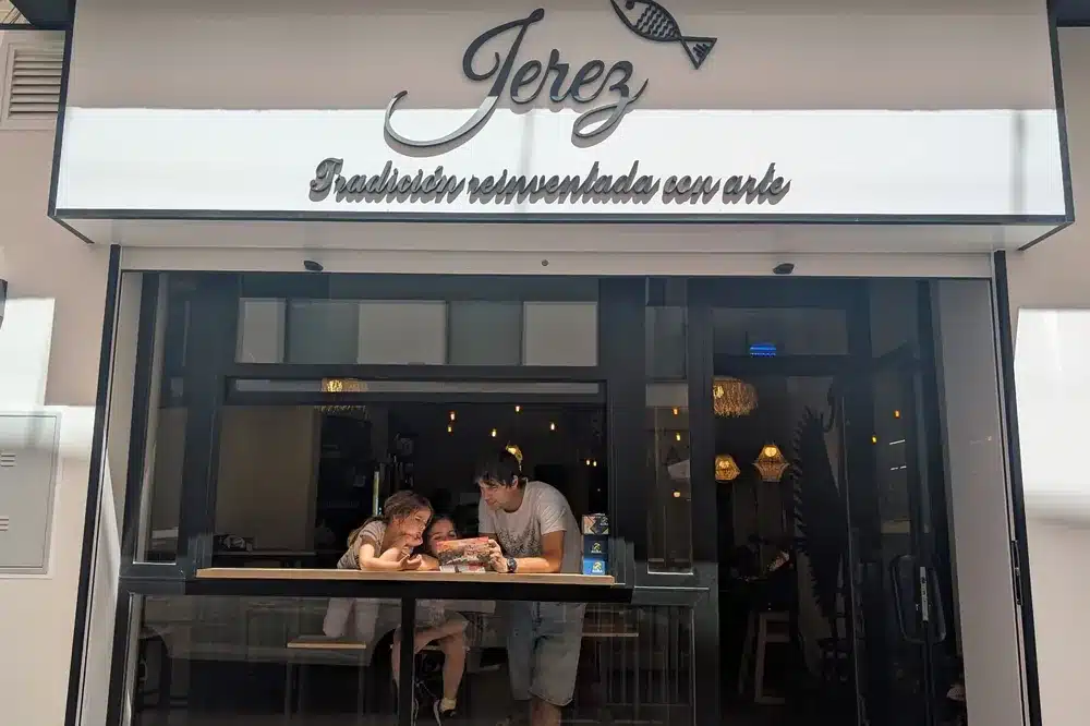Cártama con niños: una escapada familiar cerquita de Málaga que te sorprenderá 16 cartama con ninos restaurante familiar jerez blogueraviajera