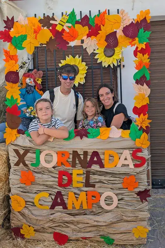 Cuevas del Becerro: naturaleza, tradición y estrellas en el corazón de Málaga 19 Las Jornadas del Campo: una fiesta que celebra la vida rural