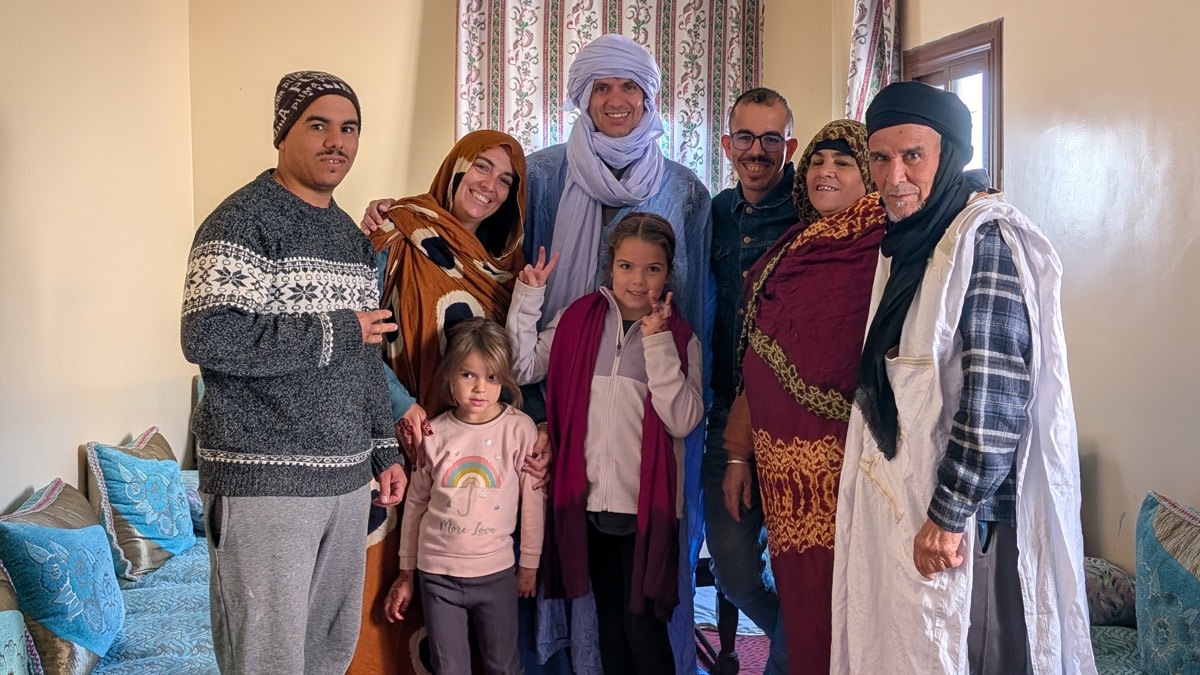 Familia de nuestro guia por marruecos en familia