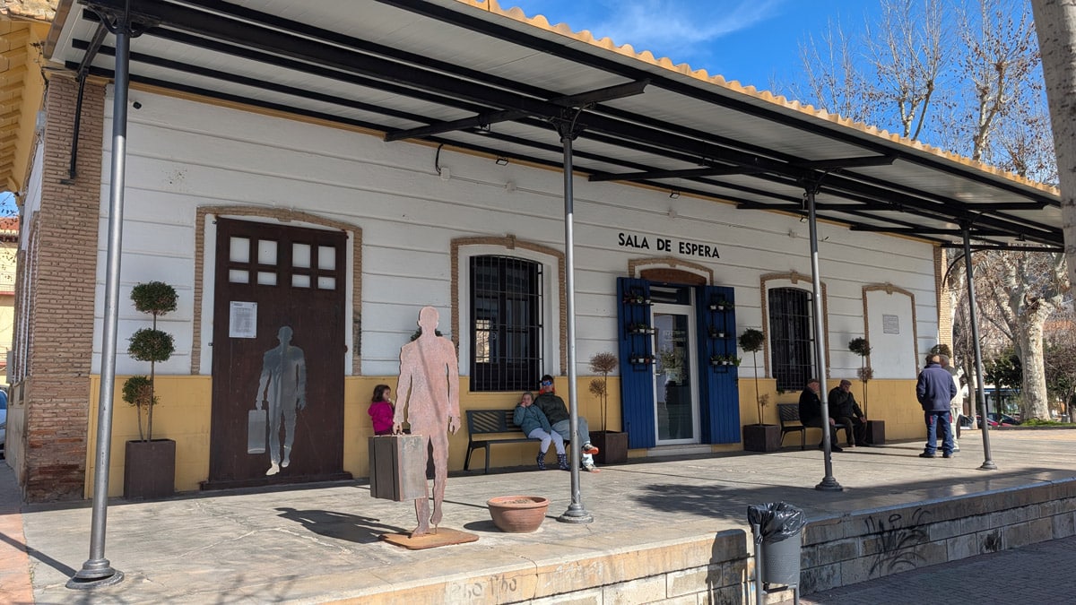 La antigua estación de tren actualmente la Oficina de Turismo de Padul