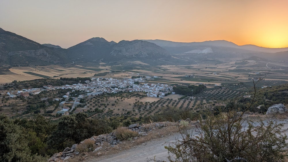 Qué ver en Alfarnate y Alfarnatejo: los pueblos más altos de Málaga